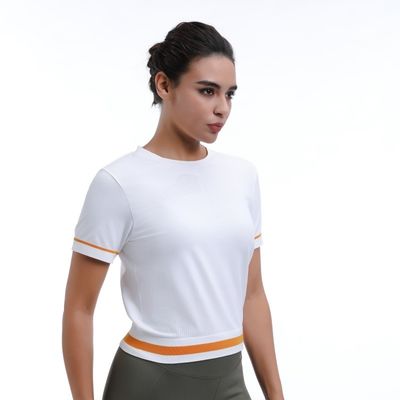 Maglia tagliata allenamento manica corta leggero ventilato elegante per lo yoga e la corsa